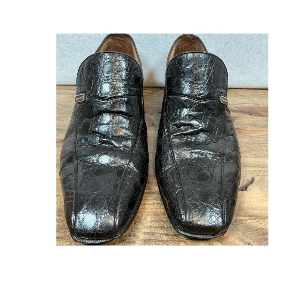 Universal Dk Brown Crocodile Embossed Leather SlipOn Loafers with MetalLabel 9.5